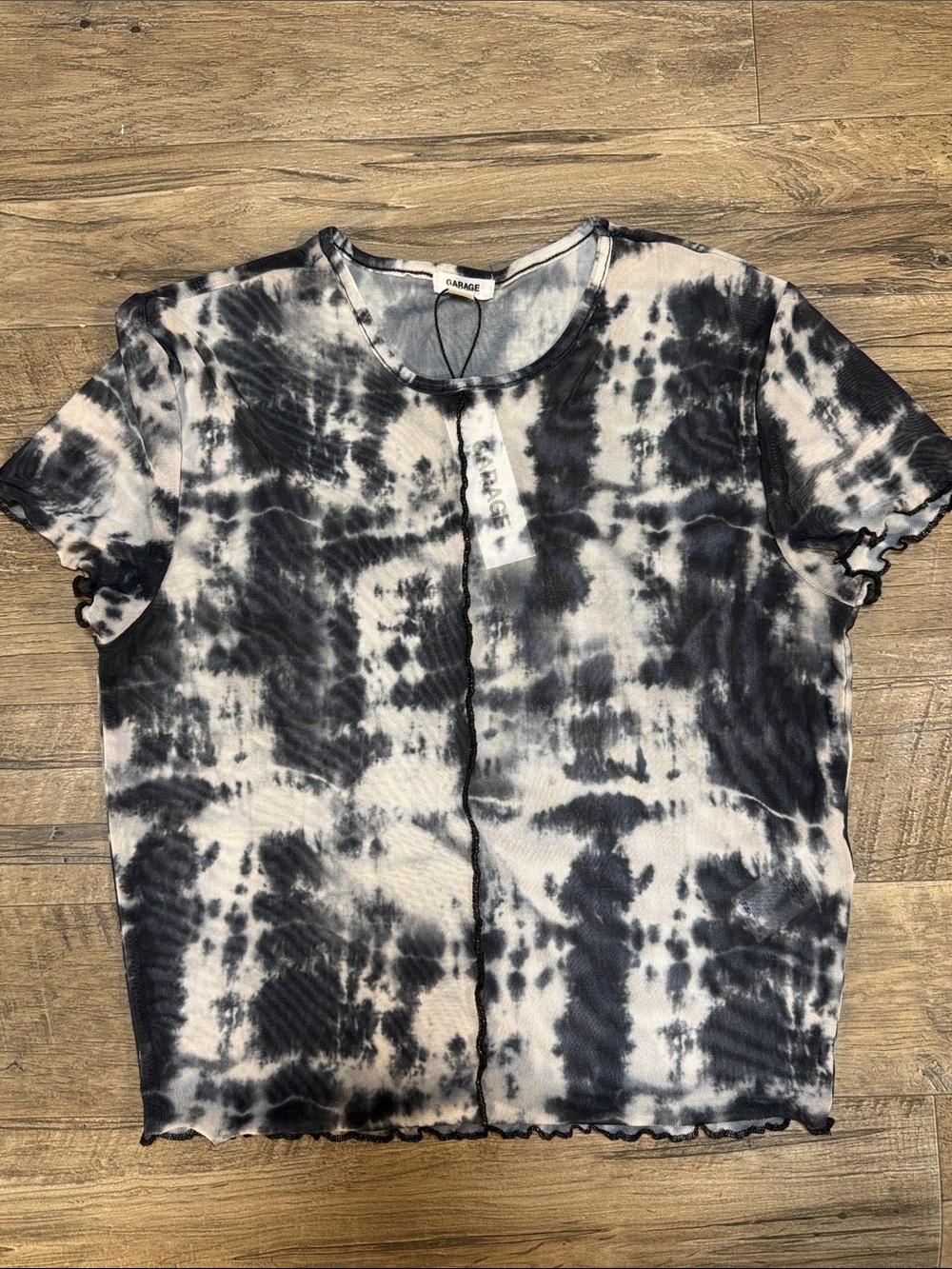 NWT Garage Black & White Tie-Dye Mesh Short Sleeve Top - Size M